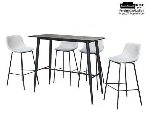 cafe table chairs